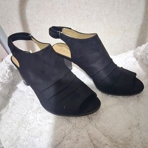 Naturalizer Black Open-Toe Heels...Suede...SIZE:8.5